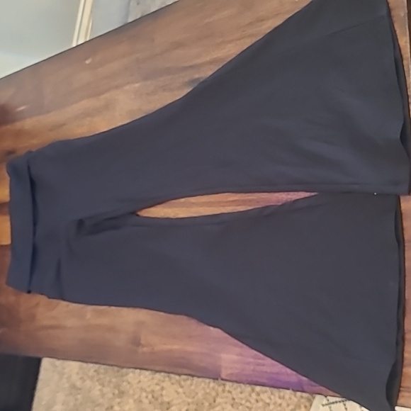 OFFLINE By Aerie OG Foldover High Waisted Super Flare Legging Med - Picture 2 of 5